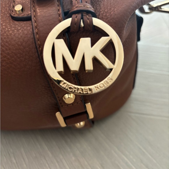 Michael Kors Tan Leather Satchel with Gold Accents - Picture 4 of 16